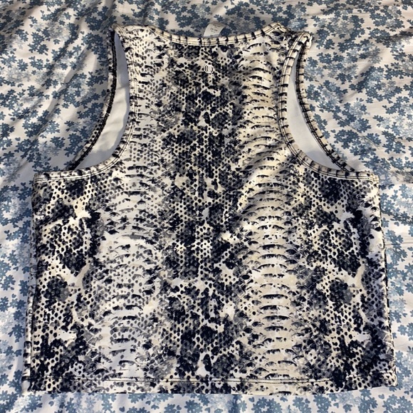 Balance Collection Tank top - Picture 3 of 3